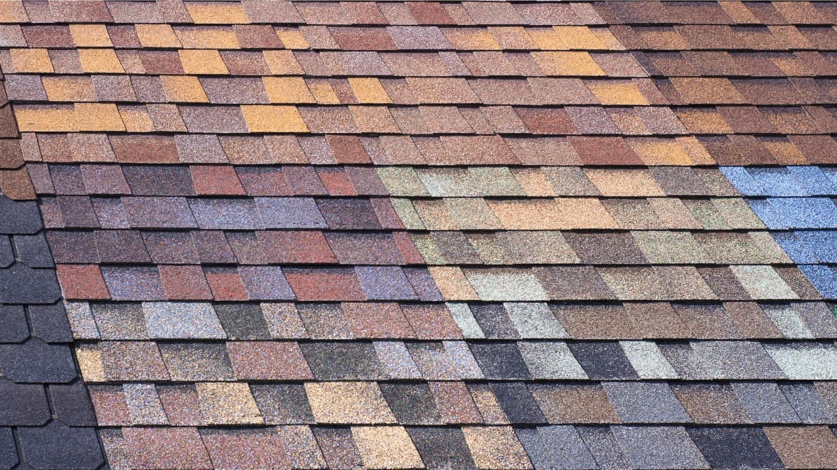 HOW TO PICK THE RIGHT ROOF SHINGLE COLOR FOR YOUR HOME