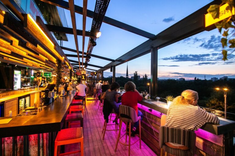 Rooftop Revelry: Bucharest’s Skyline Hotspots for Sunset Socials